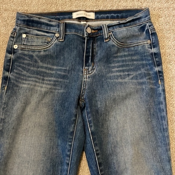 Henry & Belle Distressed Medium Denim Wash Cuffed Jeans - Picture 3 of 8
